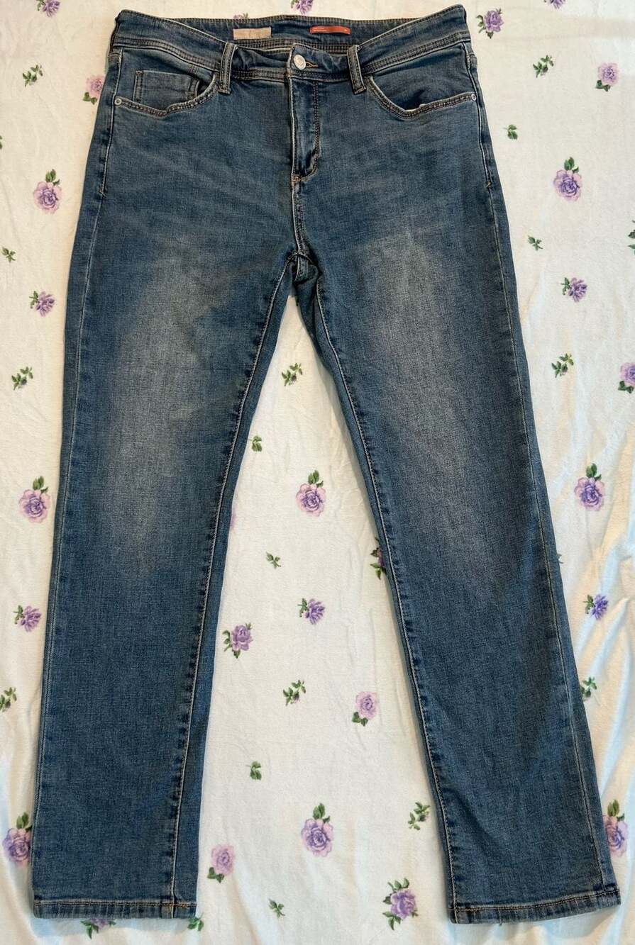 Pilcro Slim Boyfriend Jeans Size 29 Medium Wash Denim